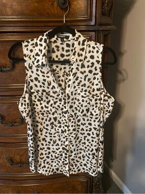 Express portofino animal print sleeveless blouse